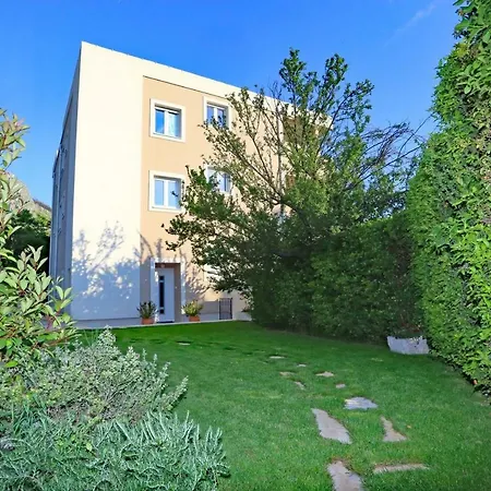 Blue Eyes شقة Žrnovnica